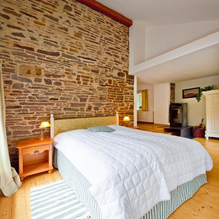 Romantik Hotel Landhaus Baerenmuehle Frankenau Rum bild